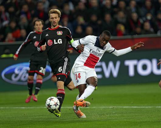 18.02.2014, xovx, Fussball Champions League, Bayer 04 Leverkusen - Paris St.Germain, v.l.Simon Rolfes (Bayer 04 Leverkusen), Blaise Matuidi (Paris Saint-Germain) mit dem Tor zum 0:1, .