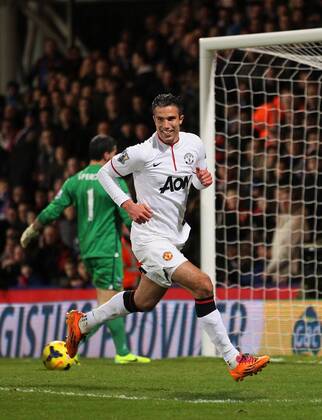 Manchester United s Robin Van Persie celebrates scoring his sides opening goal Crystal Palace vs Manchester United - Premier League - Selhurst Park - London - England - 22 02 2014 - Pic David Klein Sportimage EDITORIAL USE ONLY. No use with unauthorised audio, video, data, fixture lists, club league logos or live services. Online in-match use limited to 120 images, no video emulation. No use in betting, games or single club league player publications.