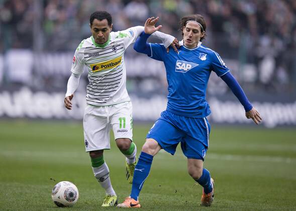 Mönchengladbach, 22.02.2014, Borussia Park Raffael (BMG), Sebastian Rudy (TSG) VfL Borussia Mönchengladbach - TSG Hoffenheim