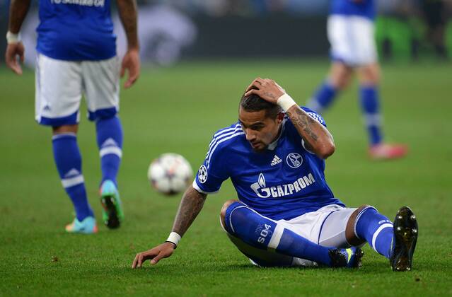 FUSSBALL CHAMPIONS LEAGUE SAISON 2013 2014 ACHTELFINALE HINSPIEL FC Schalke 04 - Real Madrid 26.02.2014 Kevin-Prince Boateng (FC Schalke 04) enttäuscht am Boden 