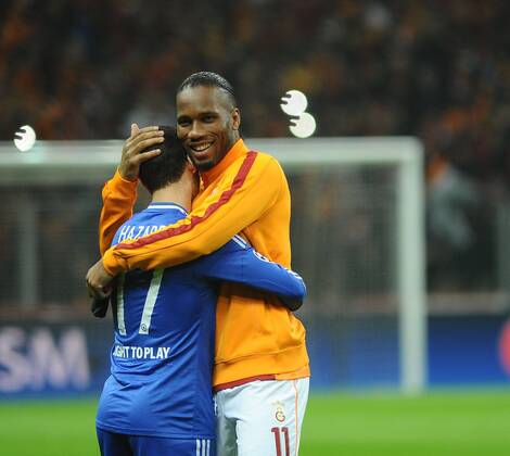 UEFA Champions League Round of 16 first leg match between Galatasaray AS and Chelsea at Turk Telekom Arena on February 26, 2014 in Istanbul, Turkey. Pictured: Eden Hazard of Chelsea and Didier Drogba of Galatasaray. 