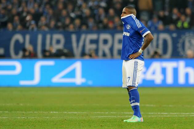 Gelsenkirchen, Deutschland 26. Februar 2014: Champions-League 13 14 - FC Schalke 04 vs. Real Madrid FC. Jefferson Farfan (Schalke) unzufrieden enttäuscht enttäuscht niedergeschlagen. mt