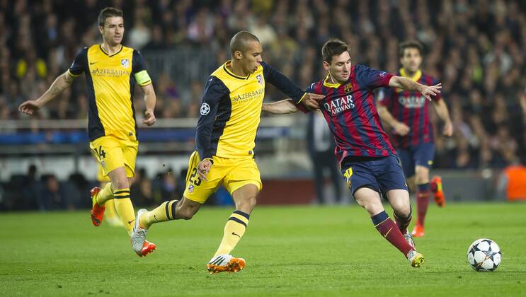 Barcelona, ESPANA - April 01 - UEFA Champions League 2013 2014 - - FC Barcelona (Barca) vs Atletico Madrid - (Photo: VictorxSalgado Cordon Press) Lionel Messi - Joao Miranda 
