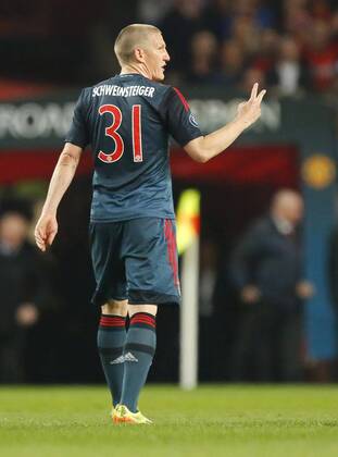 Bastian SCHWEINSTEIGER, FCB 31 nach seiner Rote Karte, Gelb-Rot Platzverweis, MANCHESTER UNITED - FC BAYERN München Fussball UEFA Champions League, Viertelfinale, Viertelfinalhinspiel, Hinspiel Manchester , 01.04.2014 CL Saison 2013 2014, FCB