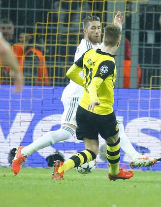 Marco REUS, BVB 11 Torschuss, schiesst das Tor zum 1-0 BORUSSIA DORTMUND - REAL MADRID Fussball UEFA Champions League, Viertelfinale, Rueckspiel Dortmund, 08.04.2014 CL Saison 2013 2014, BVB