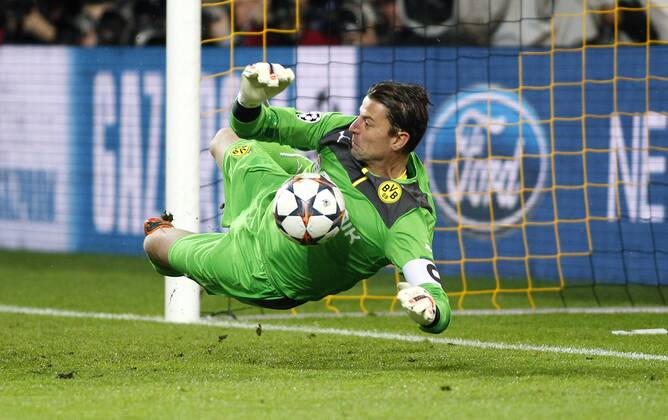 Dortmunds goalkeeper Roman Weidenfeller holds a penalty during quarterfinals of the Championsleague match between Borussia Dortmund and Real Madrid, Signal Iduna Park in Dortmund on April 08., 2013. Borussia Dortmund gegen Real Madrid im Rückspiel des Viertelfinale der Championsleague in der Saison 2013 2014 am 8. April 2013.