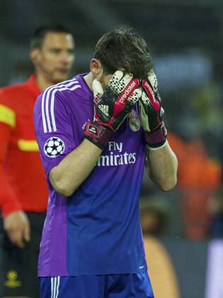 goalkeeper Iker Casillas of Real Madrid during the UEFA Champions League match between Borussia Dortmund and Real Madrid on April 8, 2013 at the Signal Iduna Park stadium in Dortmund, Germany. Borussia Dortmund v Real Madrid Champions League 2013 2014 xVIxxIVx 2226870