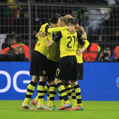 Dortmunder Torjubel nach dem 2:0 Borussia Dortmund vs Real Madrid C.F. --- Fussball --- Champions League --- Viertelfinale --- 08.04.2014 Foto: Schueler Eibner EP_JSE