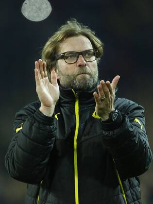 Juergen KLOPP, Chef - Trainer BVB fordert Jubel von Fans ueber die Leistung seiner Mannschaft BORUSSIA DORTMUND - REAL MADRID Fussball UEFA Champions League, Viertelfinale, Rueckspiel Dortmund, 08.04.2014 CL Saison 2013 2014, BVB