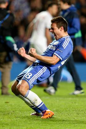 Cesar Azpilicueta of Chelsea celebrate the win - Chelsea vs Paris Saint-Germain - Champions League Quater-Final Second Leg - Stamford Bridge Stadium - London - 8th April 2014 - Pic Charlie Forgham-Bailey Sportimage EDITORIAL USE ONLY. No use with unauthorised audio, video, data, fixture lists, club league logos or live services. Online in-match use limited to 120 images, no video emulation. No use in betting, games or single club league player publications.
