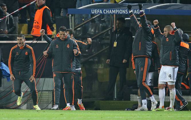 08.04.2014, Fussball Champions League 2013 2014, Viertelfinale, Rückspiel, Borussia Dortmund - Real Madrid, im Signal-Iduna-Park-Stadion in Dortmund, Schlussjubel Real Madrid , Cristiano Ronaldo (2v.l., Real Madrid) 