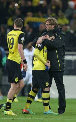 08.04.2014, Fussball Champions League 2013 2014, Viertelfinale, Rückspiel, Borussia Dortmund - Real Madrid, im Signal-Iduna-Park-Stadion in Dortmund, enttäuscht v.l. Kevin Großkreutz (Dortmund) , Henrikh Mkhitaryan (Dortmund) und Trainer Jürgen Klopp (Dortmund) 