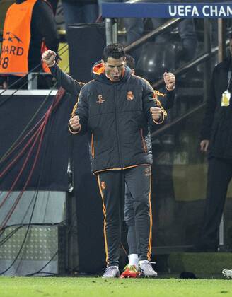 Dortmund, 08.04.2014, Signal-Iduna-Park Schlussjubel. Cristiano Ronaldo (Madrid) Borussia Dortmund - Real Madrid