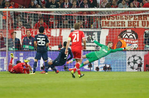 Mario MANDZUKIC, FCB 9 Torschuss, schiesst das Tor zum 1-1 gegen David DE GEA, MANU 1 ,per Kopf FC BAYERN MÜNCHEN - MANCHESTER UNITED Fussball UEFA Champions League, Viertelfinale, , Fussball UEFA Champions League München, 09.04.2014 CL Saison 2013 2014, FCB, München
