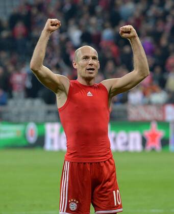 FUSSBALL CHAMPIONS LEAGUE VIERTELFINALE SAISON 2013 2014 FC Bayern München - Manchester United FC 09.04.2014 Jubel nach dem Abpfiff: Arjen Robben (FC Bayern München) 