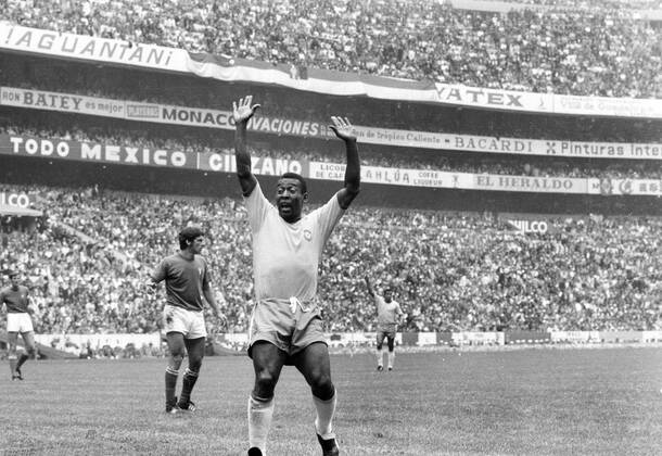 Fussball Weltmeisterschaft 1970: Finale: Brasilien-Italien(4:1) 21.06.1970. Torschütze Pele (Bras.) jubelt nach dem 1:0. HM