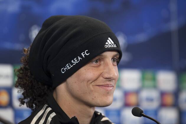 Chelsea s David Luiz during a press conference ahead of Tuesday s Champions League, semifinal, first leg, soccer match against Atletico Madrid, at the Vicente Calderon stadium, in Madrid, Spain, April 21, 2014.  (20186705)