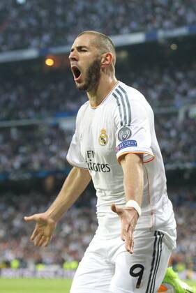 Torjubel von Karim Benzema 9 (Real Madrid) zum 1:0 Real Madrid vs. FC Bayern München, Fussball, Champions League, 23.04.2014 EP_ckt