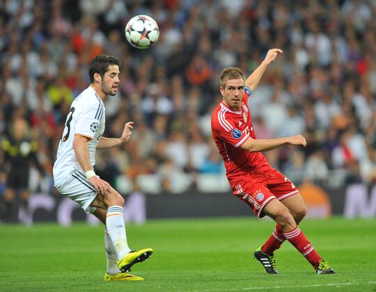 23.04.2014, Fussball UEFA Champions League Halbfinale, Real Madrid - FC Bayern München, v.lIsco (Real Madrid) Philipp Lahm (FC Bayern München)