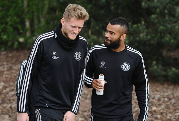 Chelsea training pre Champs Lge SF L2 Chelsea s players Andre Schuerrle and Ashley Cole before training at Cobham COLORSPORT ANDREW COWIE 