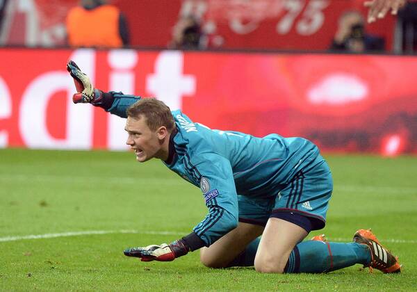29.04.2014, xjhx, Fussball Champions League Halbfinale, FC Bayern München - Real Madrid, v.l. Manuel Neuer (FC Bayern München) sauer nach 0:3