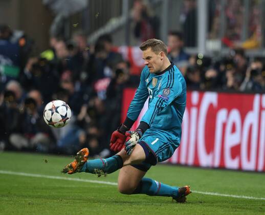München, Fussball Männer, UEFA Champions League, Saison 2013 2014, Halbfinale Rückspiel, FC Bayern München vs Real Madrid CF 29.04.2014, München Arena München Manuel Neuer, TW, FC Bayern München, Aktion, Einzelbild,