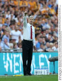 Arsenal s Arsene Wenger in action Arsenal vs Hull City- FA Cup Final 2014 - Wembley Stadium - London - UK - 17 05 2014 - Pic David Klein Sportimage EDITORIAL USE ONLY. No use with unauthorised audio, video, data, fixture lists, club league logos or live services. Online in-match use limited to 120 images, no video emulation. No use in betting, games or single club league player publications.