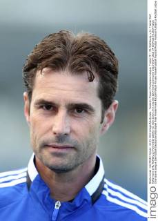 Fussball, Frauen Champions-League, Tyresö FF - VfL Wolfsburg, v.li.: Trainer Ralf Kellermann (VfL Wolfsburg) Portrait Einzelbild vor dem Spiel xmrx