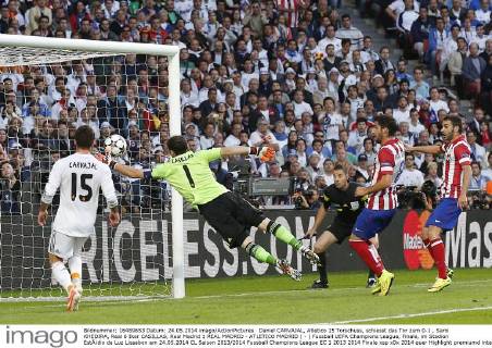 Daniel CARVAJAL, Atletico 15 Torschuss, schiesst das Tor zum 0-1 , Sami KHEDIRA, Real 6 Iker CASILLAS, Real Madrid 1 REAL MADRID - ATLETICO MADRID ( - ) Fussball UEFA Champions League, Finale, im Stadion EstÃ¡dio da Luz Lissabon am 24.05.2014 CL Saison 2013 2014