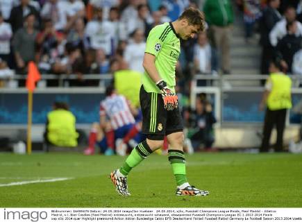 24.05.2014, xjhx, Fussball Champions League Finale, Real Madrid - Atletico Madrid, v.l. Iker Casillas (Real Madrid) enttaeuscht, enttaeuscht schauend, dissapointed