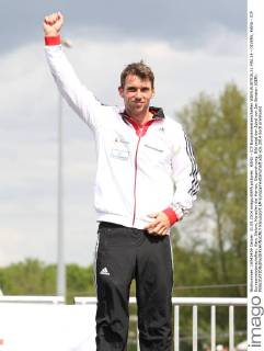 KANU - ICF Europameisterschaften WIEN,AUSTRIA,31.MAI.14 - DIVERS, KANU - ICF Europameisterschaften, Kanu Slalom, Kanadier der Herren, Siegerehrung. Bild zeigt den Jubel von Jan Benzien (GER). 