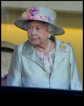 18 06 2014. Ascot, United Kingdom. HM Queen Elizabeth II. in the Royal Box for Day 2 of Royal Ascot at Ascot Racecourse. AndrewxParsonsx xi-Images  IIM-2483-0024