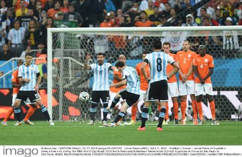 Lionel Messi (ARG), JULY 9, 2014 - Football Soccer : Lionel Messi of Argentina takes a free kick during the FIFA World Cup Brazil 2014 Semi-finals match between Netherlands 0(2-4)0 Argentina at Arena de Sao Paulo in Sao Paulo, Brazil. Noxthirdxpartyxsales (lwla000998)