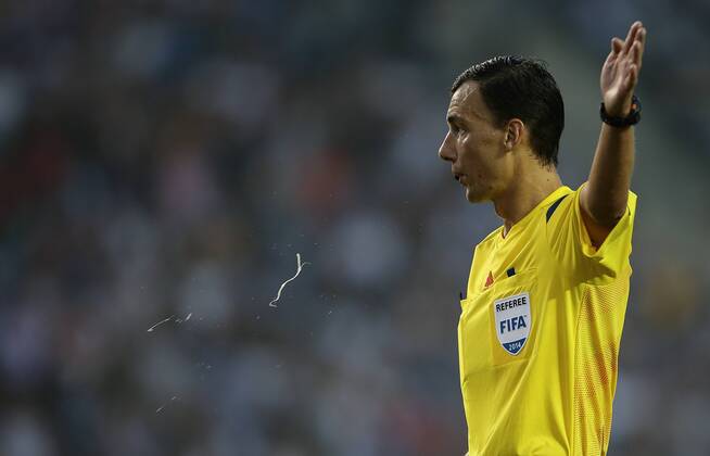 SOCCER - CL, Qarabag vs RBS BAKU,AZERBAIJAN,30.JUL.14 - SOCCER - UEFA Champions League, qualifying, Qarabag Agdam FK vs Red Bull Salzburg. Image shows referee Serhiy Boiko.