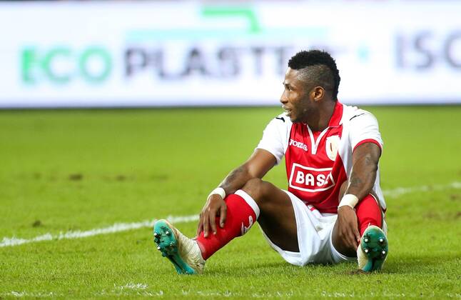 20140730 - LIEGE, BELGIUM: Standard s Imoh Ezekiel looks dejected after a soccer game between Belgian first division team Standard de Liege and Greek Panathinaikos F.C., Wednesday 30 July 2014, in Liege, the first leg of the third qualifying round for the UEFA Champions League tournament. VIRGINIExLEFOUR  premiumd 97431378