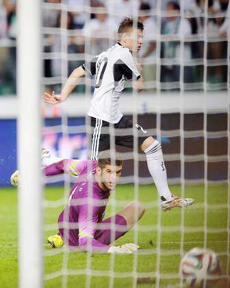 Torjubel JAKUB KOSECKI CL Quali Legia Warsaw - Celtic Glasgow Torjubel JAKUB KOSECKI 20140730LUK153