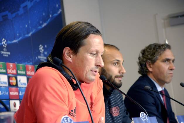 Kopenhagen, 18.08.2014 - Uefa Champions League Play Offs 2014 2015 - Bayer Leverkusen - PK - Trainer Roger Schmidt und Ömer Toprak - 
