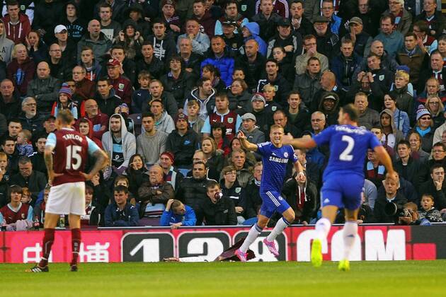 18.08.2014. Burnley, England. Premier League. Burnley versus Chelsea. Chelsea midfielder Andre Schurrle celebrates his goal (1-2) xPaulxKeevilx  ActionPlus11551903