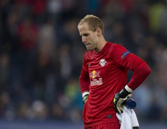 Fussball Champions League Play Off Hinspiel Red Bull Salzburg - Malmö FF 19.08.2014 Peter Gulacsi (Salzburg) nach dem Spiel enttäuscht 