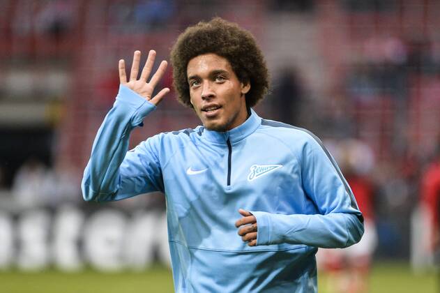 20140820 - LIEGE, BELGIUM: Zenit s Axel Witsel pictured at the start of the first leg match between Belgian first division soccer team Standard de Liege and Russian team FC Zenit Saint Petersburg in the playoffs for the UEFA Champions League competition, Wednesday 20 August 2014, in Liege. NICOLASxLAMBERT  premiumd 19082433