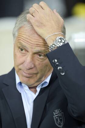 Rene Girard - entraineur (lille) OSC Lille - FC Porto - Champions League Playoffs JBAutissier Panoramic 