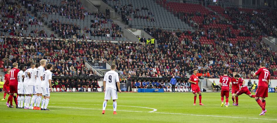 Leverkusen, 27.08.2014, BayArena Tor zum 2:0 durch Hakan Calhanoglu (Bayer) Bayer Leverkusen - FC Kopenhagen mm