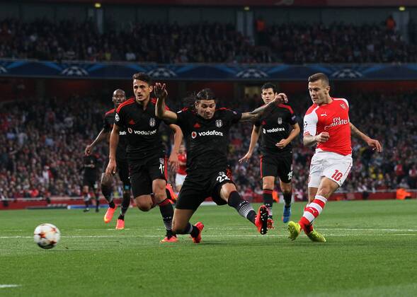 Arsenal s Jack Wilshere puts a chance just wide - UEFA Champions League, Play-off Second Leg - Emirates Stadium - England - 27th August 2014 - Picture David Klein Sportimage EDITORIAL USE ONLY. No use with unauthorised audio, video, data, fixture lists, club league logos or live services. Online in-match use limited to 120 images, no video emulation. No use in betting, games or single club league player publications.