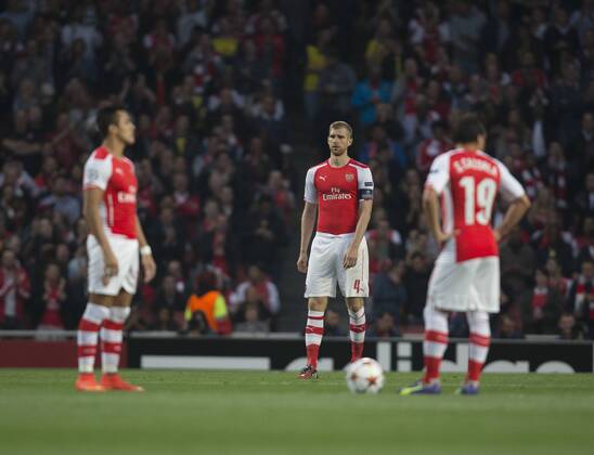 27.08.2014. London, England. Champions League Qualifying 2nd Leg. Arsenal versus Besiktas. Arsenal s Per Mertesacker prepares for the kickoff. xNigelxCookex  ActionPlus20269001