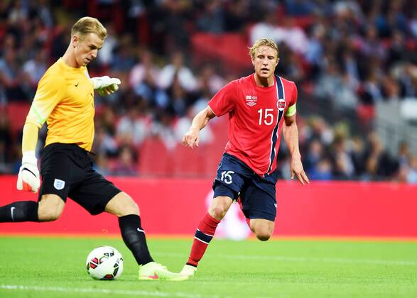 London, England - Norway: Joe Hart ,England Per Ciljan Skjelbred , Nor 
