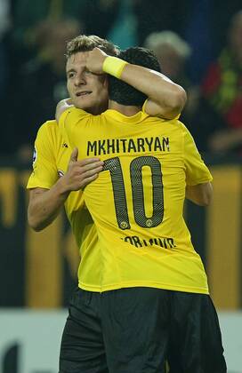 16.09.2014, Fussball Championsleague 2014 2015, Vorrunde, 1.Spieltag, Borussia Dortmund - Arsenal London, im Signal-Iduna-Park-Stadion Dortmund. Jubel v.l. Torschütze Ciro Immobile (Dortmund) und Henrikh Mkhitaryan (Dortmund) zum Tor zum 1:0 