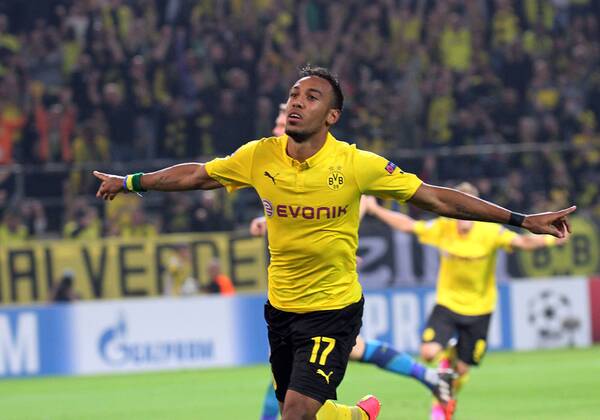 16.09.2014, xsvx, Fussball Champions League, Borussia Dortmund - Arsenal London, v.l. Torjubel nach dem Tor zum celebrating the goal celebrate 2:0 Pierre-Emerick Aubameyang (Borussia Dortmund)