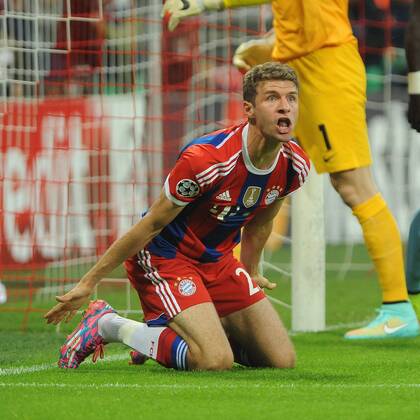 Thomas Mueller (FC Bayern München) stinksauer nach der Schiedsrichterentscheidung dass sein Tor nicht zählt FC Bayern München - Manchester City, Fussball, Champions - League, Vorrunde, Spieltag 1,17.09.2014,