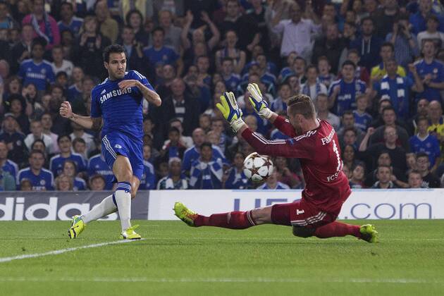 Cesc Fabregas of Chelsea scores the first goal - Chelsea vs. Schalke 04 - UEFA Champions League - Stamford Bridge - London - 17 09 2014 Pic Philip Oldham Sportimage EDITORIAL USE ONLY. No use with unauthorised audio, video, data, fixture lists, club league logos or live services. Online in-match use limited to 120 images, no video emulation. No use in betting, games or single club league player publications.