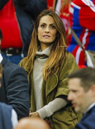 Nagore Aramburu , Ehefrau von Xabi Alonso Spielerfrau, junge hübsche Frau, Maedchen, sexy, aufreizend, Figur, hübsch, lacht, attraktiv, FC BAYERN München - MANCHESTER CITY 1-0 , Fussball UEFA Champions League, Gruppenphase, München, 17.09.2014 CL Saison 2014 2015, FCB, München